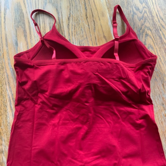 ANYFIT WEAR dk red molded bra top cami/NEW - Picture 5 of 5